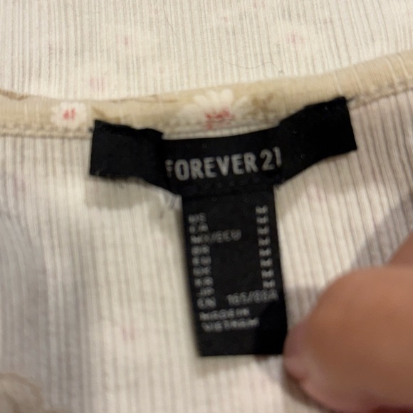 Forever 21 Cream Floral Camisole - Picture 3 of 3